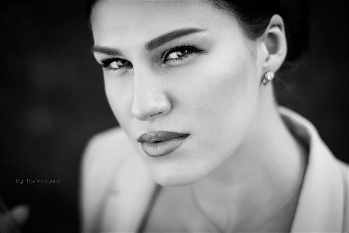 girl,portrait,light,street,beauty,fashion,eyes,moscow,свет,портрет,девушка, Ronrevuald