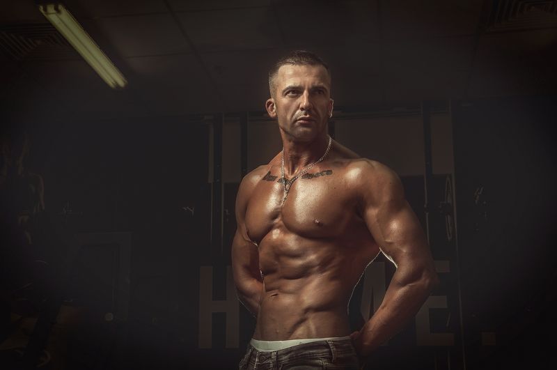 атлет, красивое тело, мужская съемка. спорт Атлет фото превью