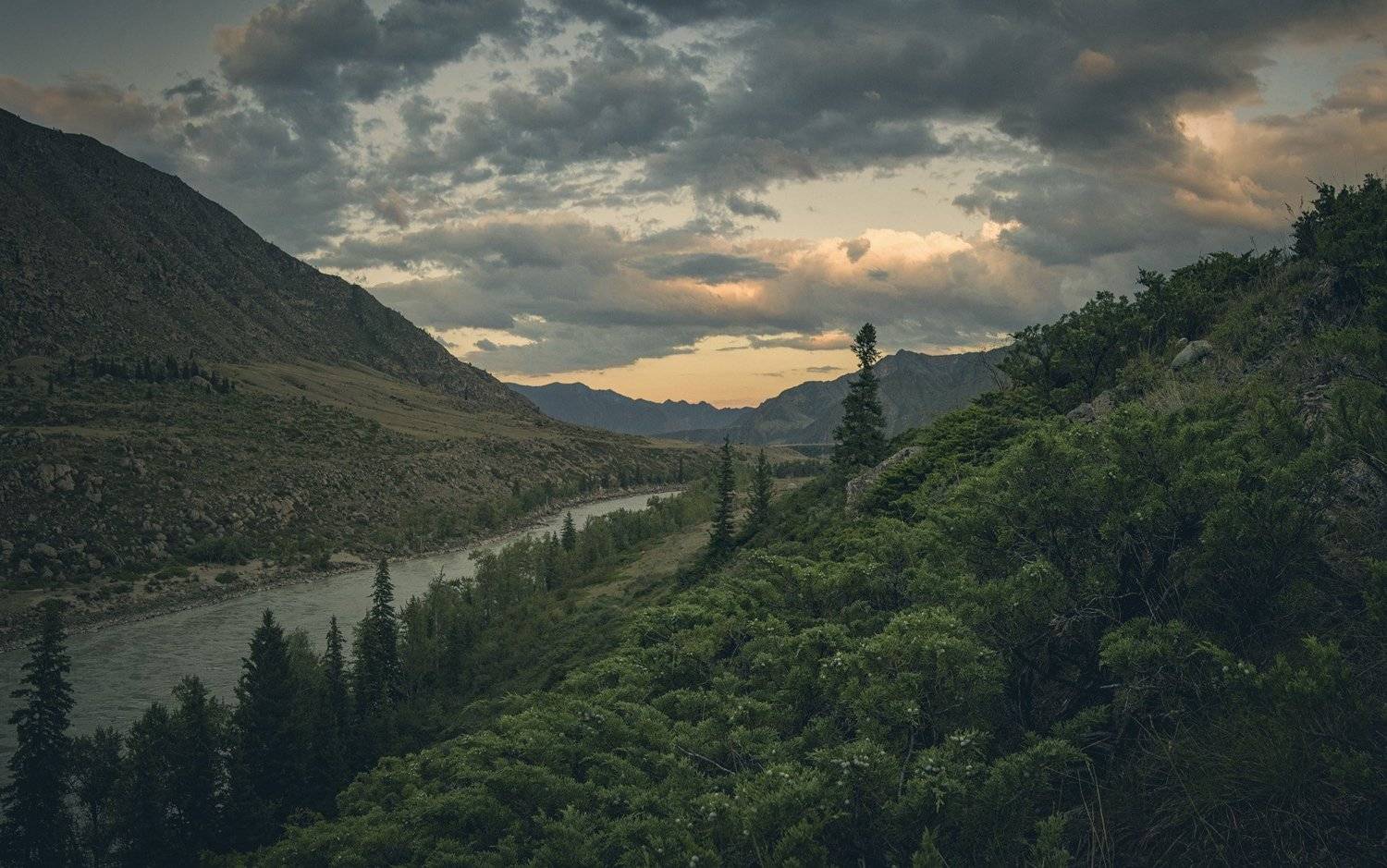 катунь, алтай, река, горы, долина, вечер, облака, долина,, Игорь Токарев