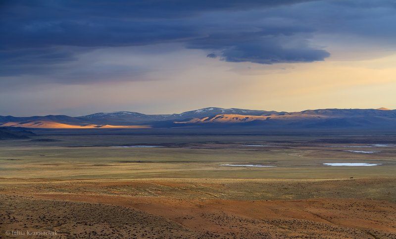 landscape, scenic, nature, travel, outdoor, view, steppe, spring, mountains, snow, sky, high, blue, ginger, cloud, sunset, range, Altai Штрихи фото превью