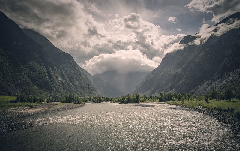река, горы, долина, облака, дождь, солнце, алтай, башкаус Башкаус после дождя фото превью