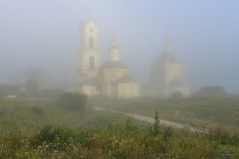 church, churches, province, russia, russian, summer, summertime, temple, глубинка, гусь, июль, касимовский район, лето, николая чудотворца, россия, рязанская область, село, спаса преображения, туман, утро, храмовый комплекс, храмы, церковь \