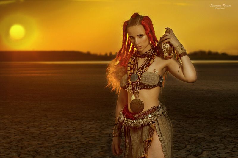 африка, солнце, пустыня, жара, красные волосы  Африка фото превью