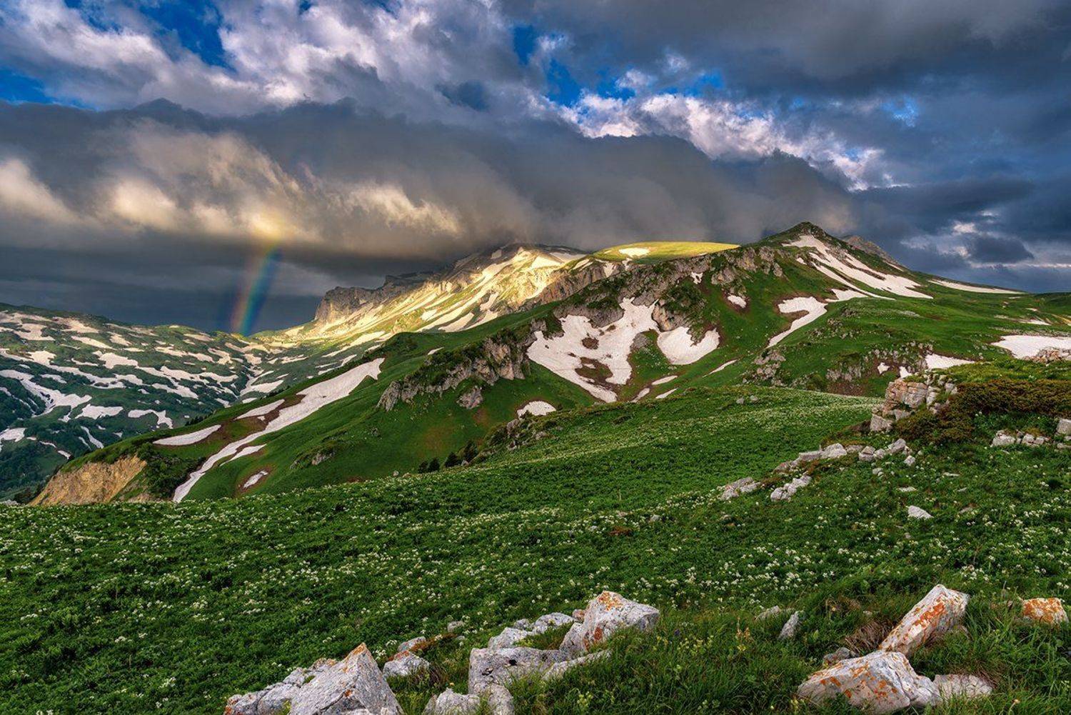 оштен, радуга,облака,горы, лето, рассвет, кавказ,, Александр Хорошилов