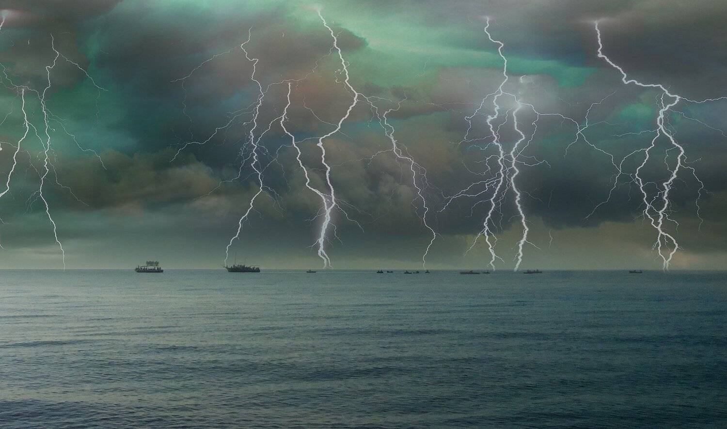 молнии, море, корабли, Sergii Vidov