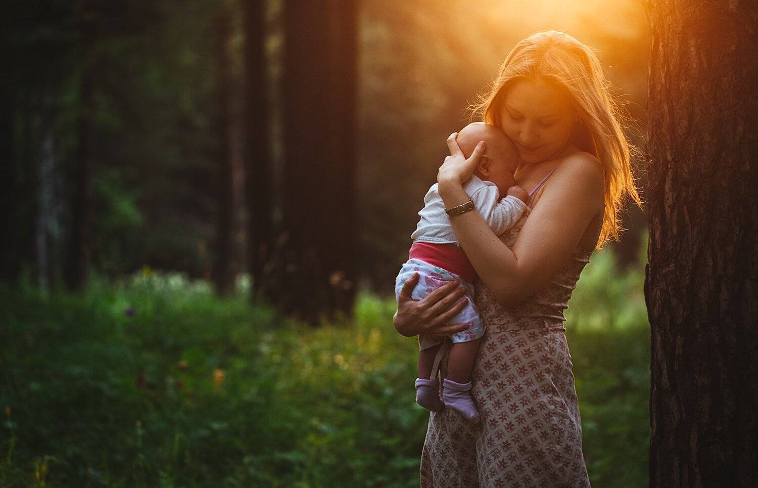 мама, ребенок, дитя, лето, лес, природа, закат, любовь, Евгений Толкачёв