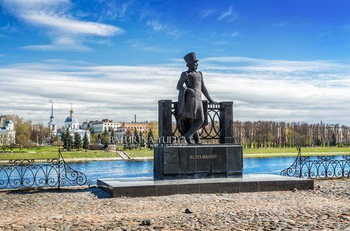 Пушкин и Воскресенская церковь