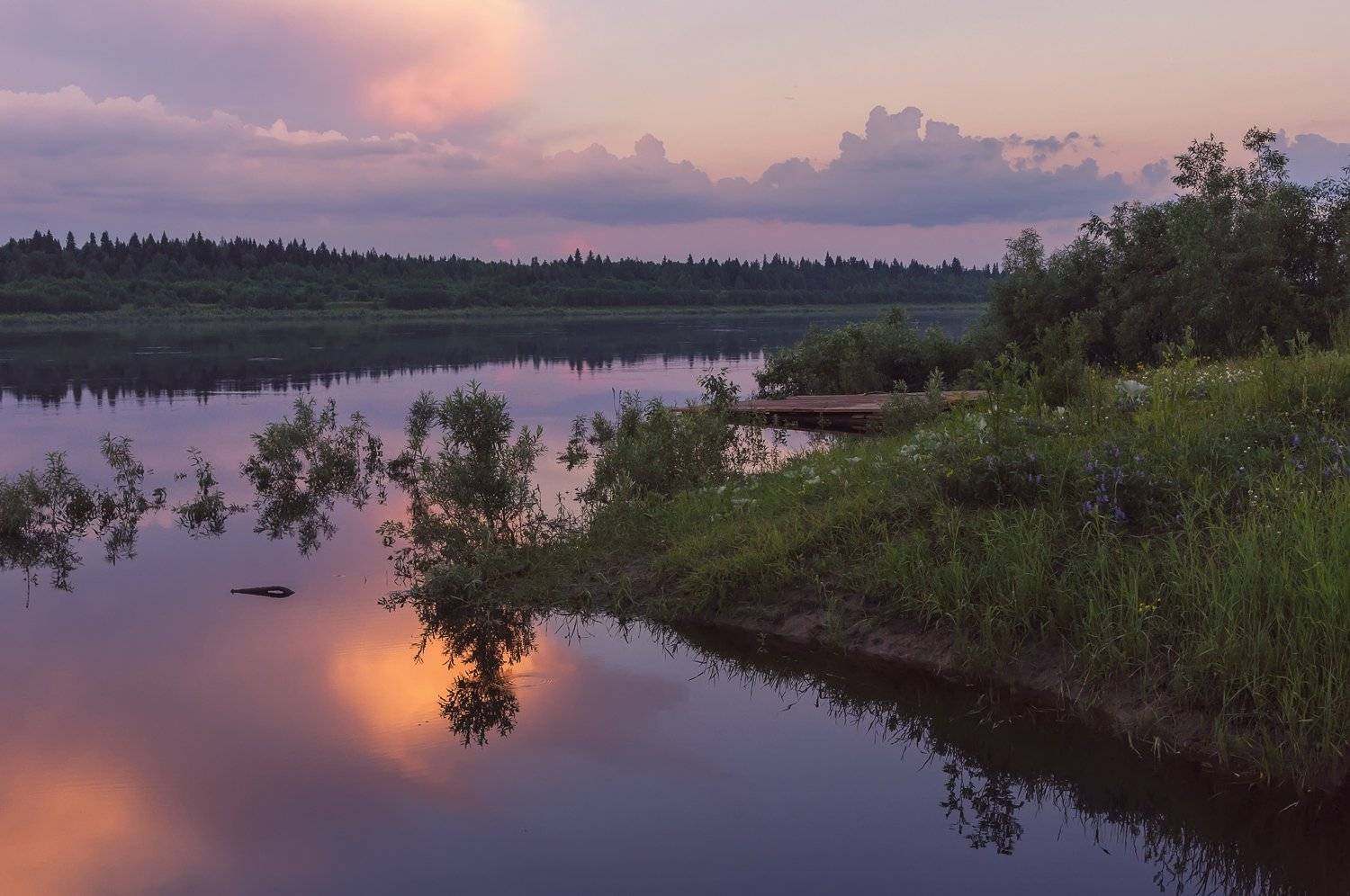 июль река вага вечер облака отражения, Ра Вера