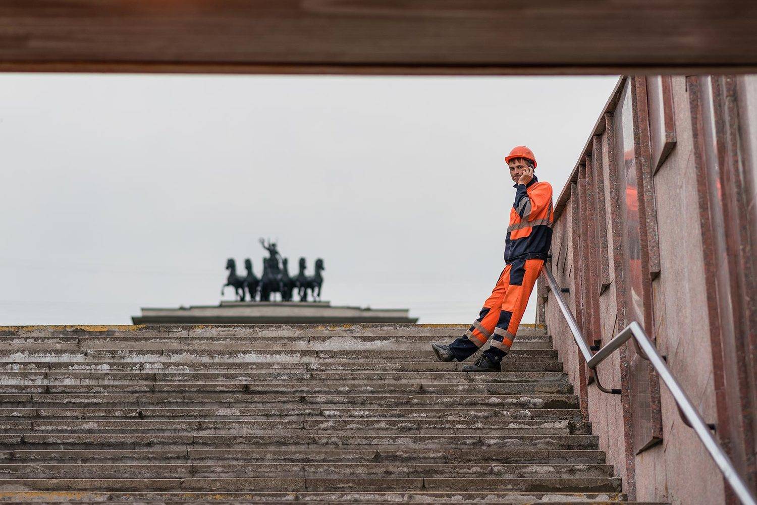 Москва, переход, гастарбайтеры,город, колесница, памятник, Борис Недосеков