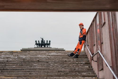 Столица, вид снизу