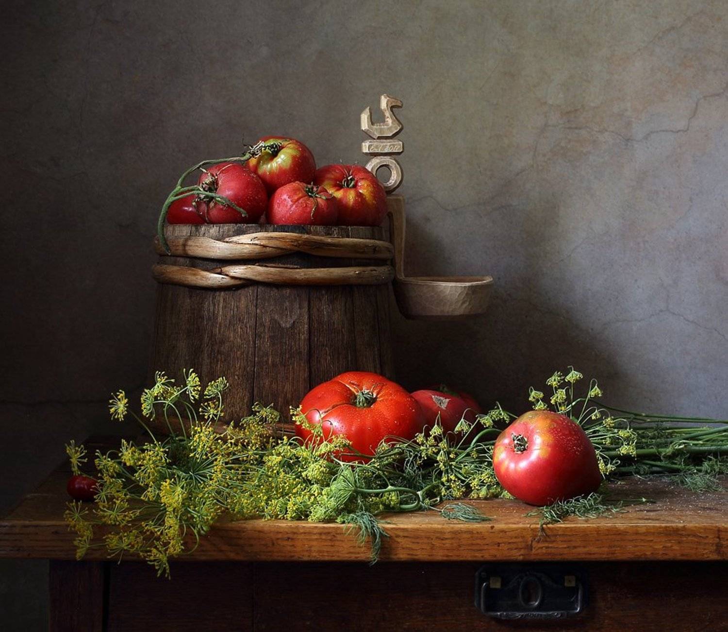 помидоры, бочка, ковш, укроп, Елена Татульян