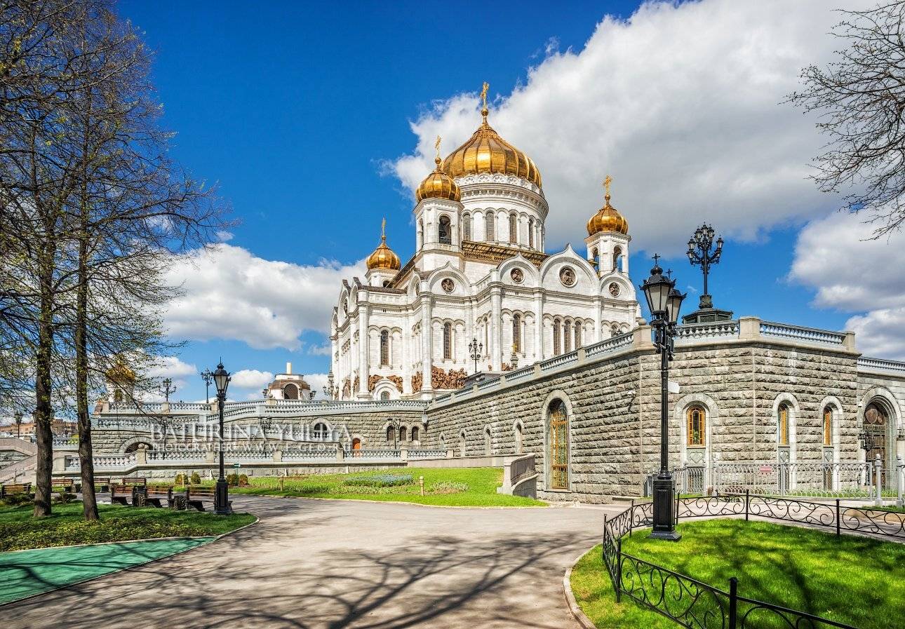 москва, храм христа спасителя, весна, тень, Юлия Батурина