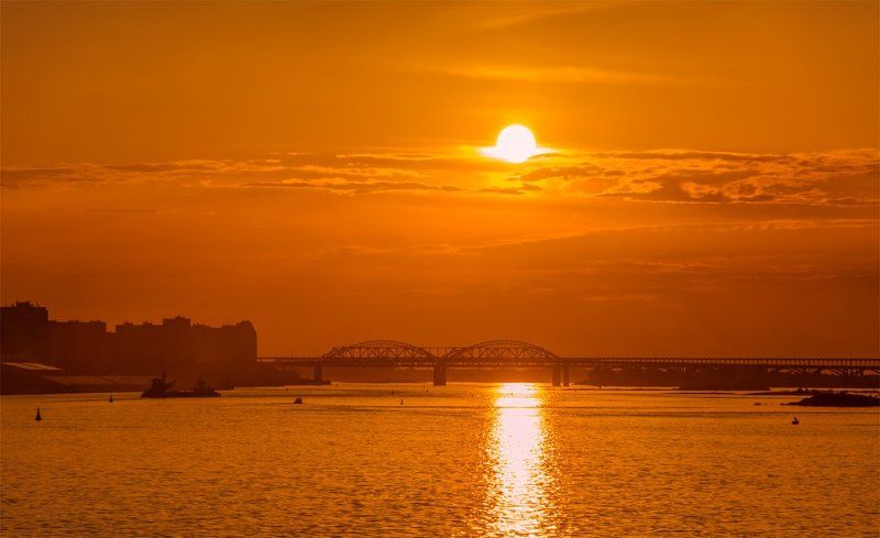 пейзаж, мост, закат, вечер, река, волга, солнце, облака Пекло фото превью