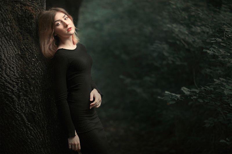 девушка портрет луна свет тень блондинка красота вечер лунный свет Kiss of the Moon фото превью