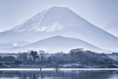 Fishermen asd the mountain