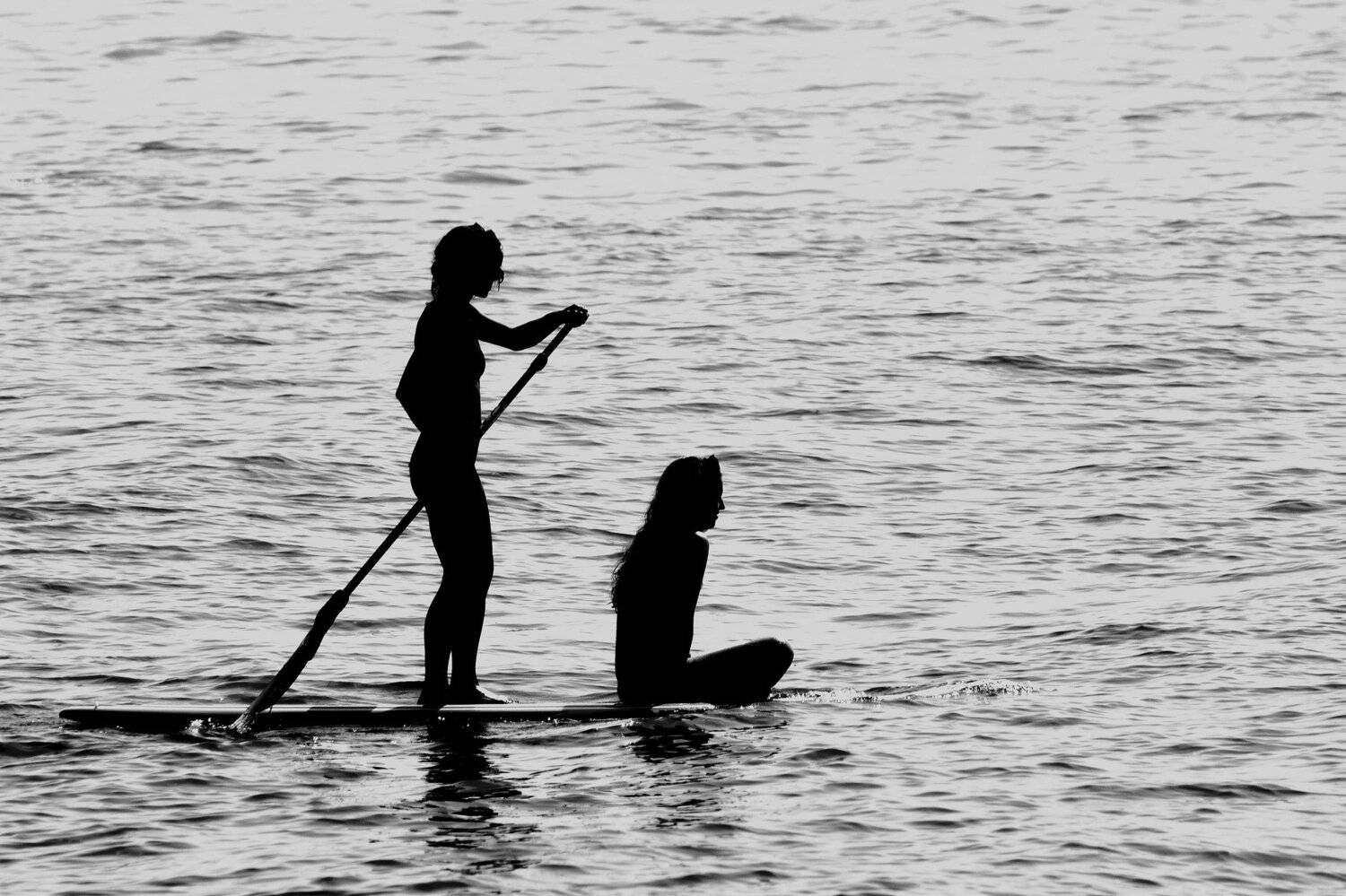 silhouette peple b&w, vladimir algazin