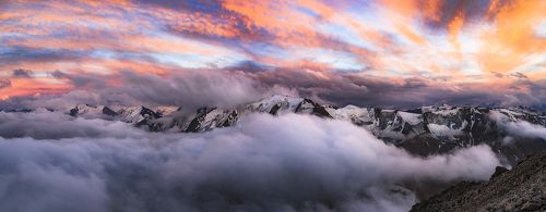 Вечер в горах Алматы