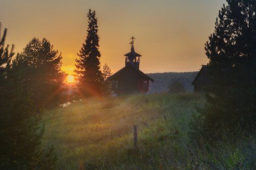 Закат в деревне Зихнова.