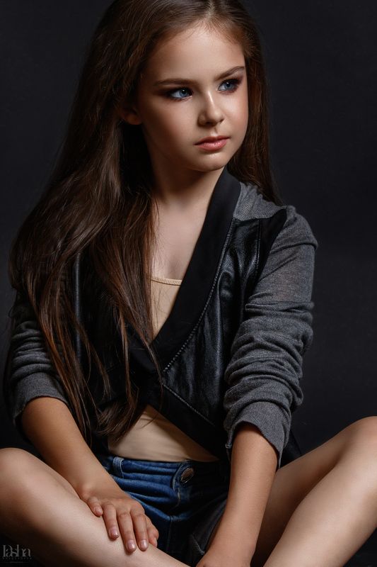 Elena фото превью