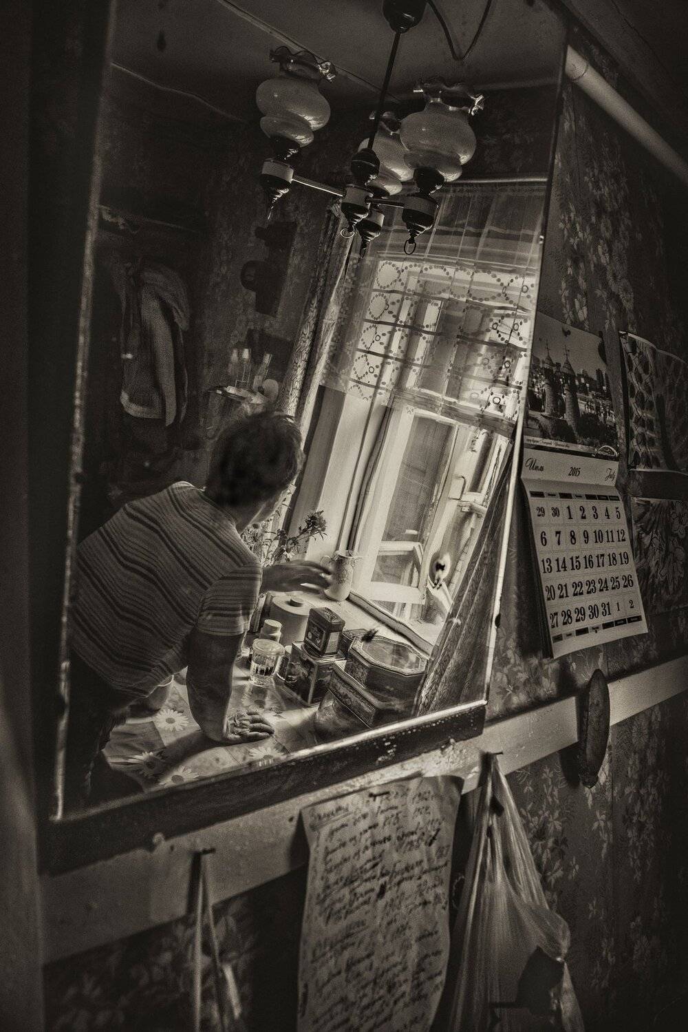 зеркало, отражение, деревня, окно, дом, женщина, Ирина Данилова