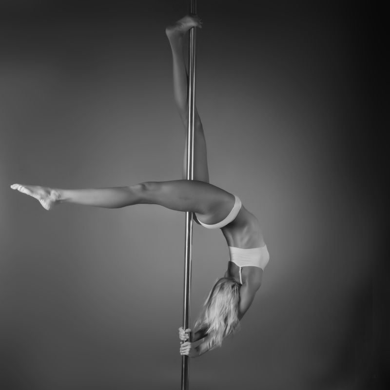 pole dance фото превью