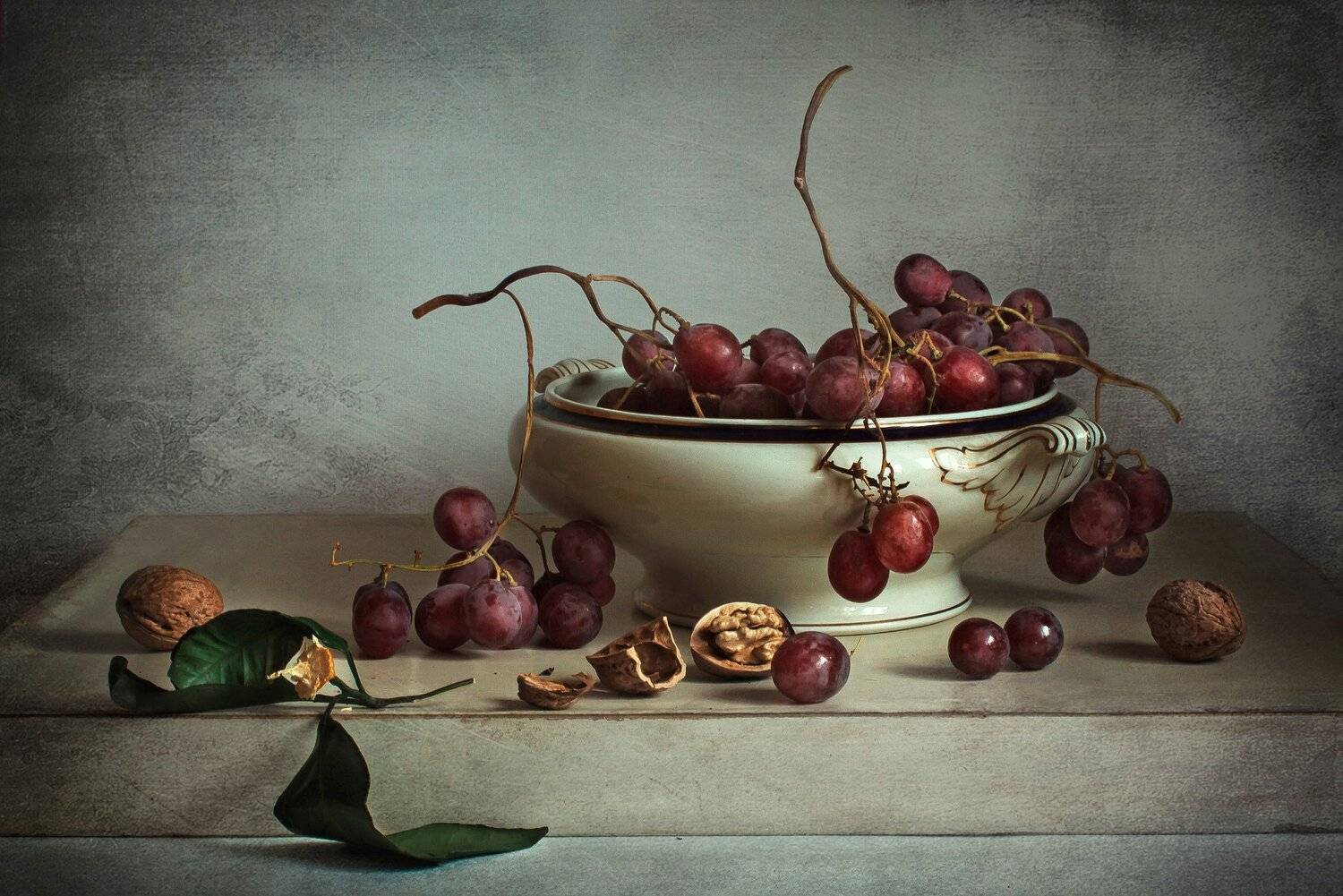 натюрморт, фарфор, виноград, Анна Петина