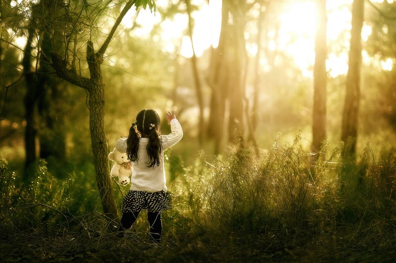 children, lights, delphie, portrait, kid, kids Waive Bye to Sun фото превью