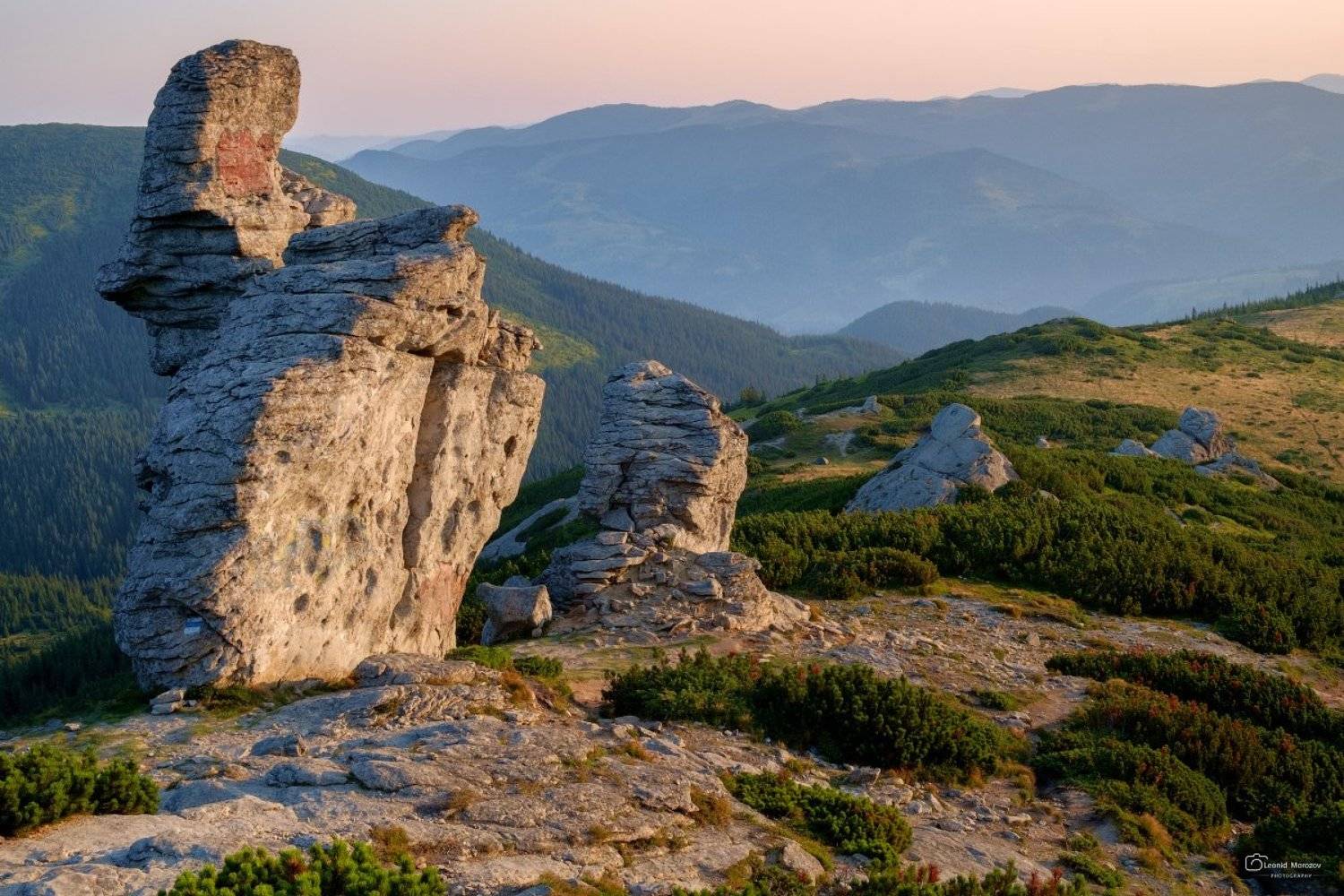 рассвет., , туман., , карпаты., , горы., Леонид Морозов