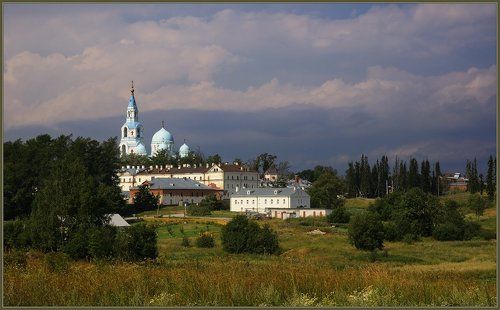 Над суетой. Наедине с небом
