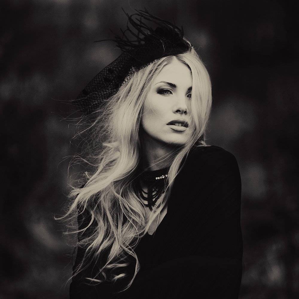 , Алина Троева