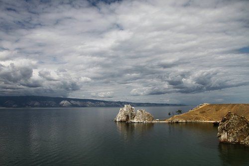 Мыс Бурхан