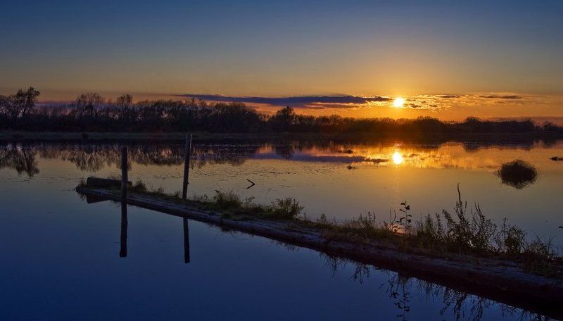 мостик, река, закат, солнце Тихий омут фото превью