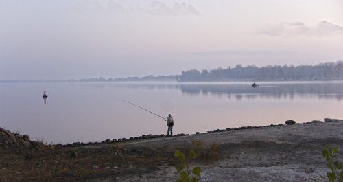 поклёвки ждет сама природа…