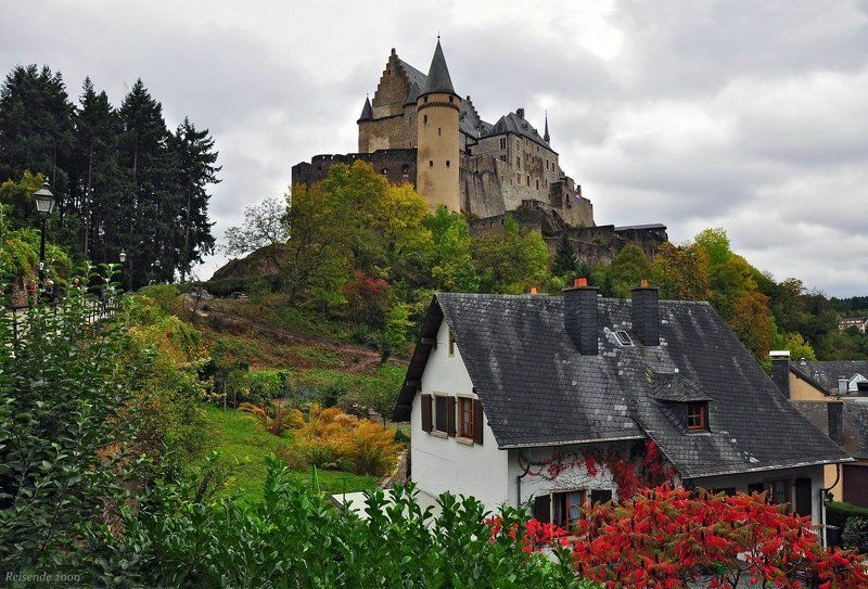 люксембург, арденны, вианден, замок Мир хижинам фото превью