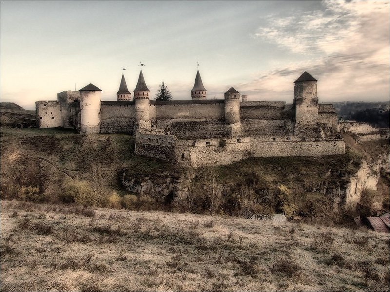 каменец-подольский, крепость Замок над каньоном фото превью