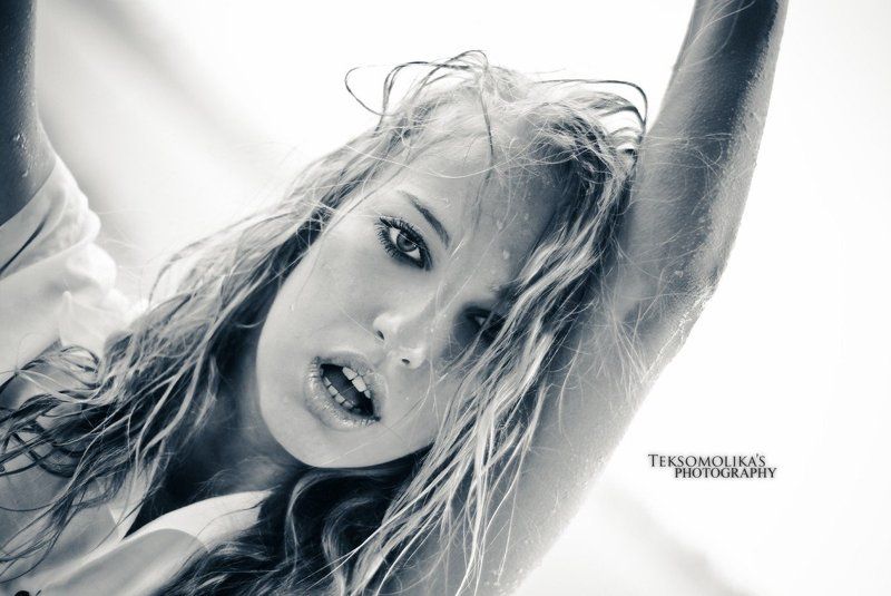 girl , portret , cute , rain , wet , model Breaking the habit фото превью