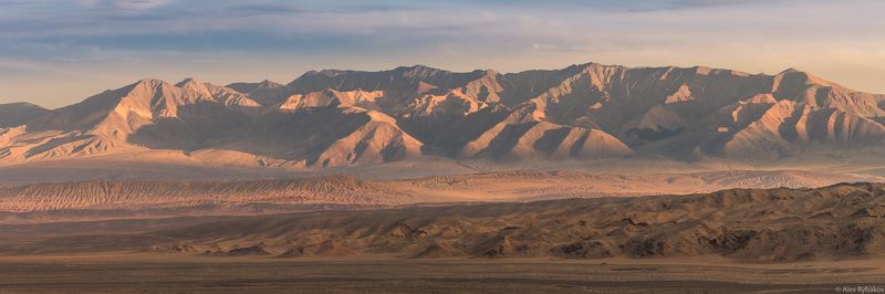 Монгольский Алтай фото превью