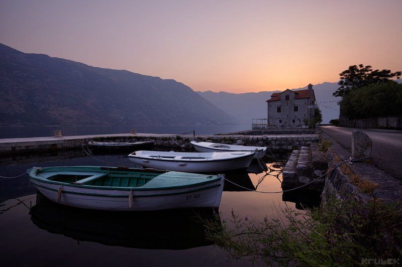 черногория, котор, адриатика Встреча рассвета фото превью