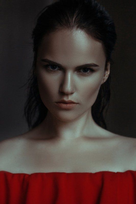 портрет, женский портрет Виолетта фото превью