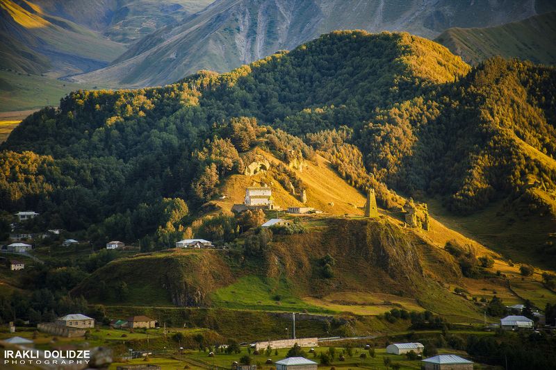 Autumn in Kazbegi фото превью