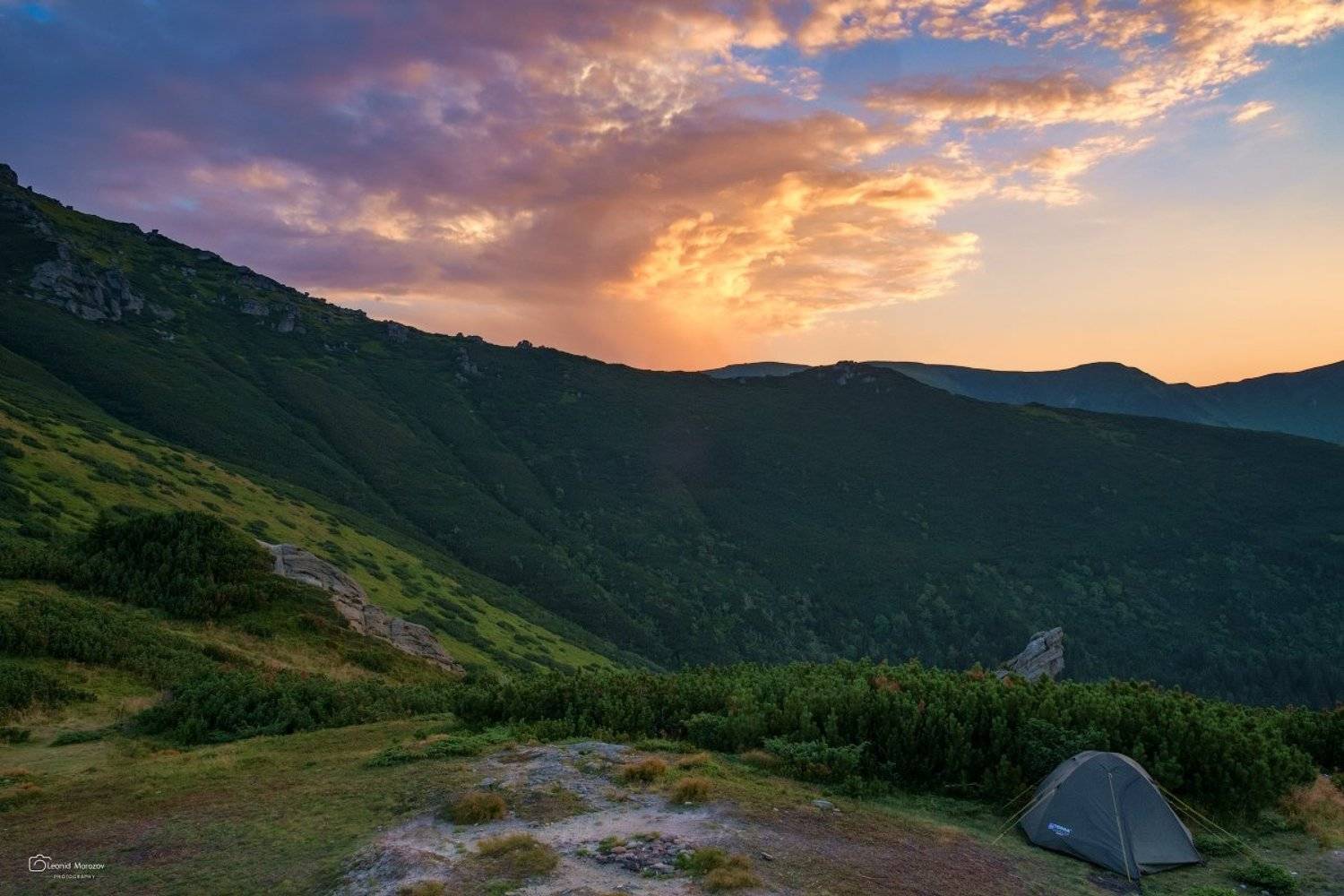 рассвет., , туман., , карпаты., , горы., Леонид Морозов