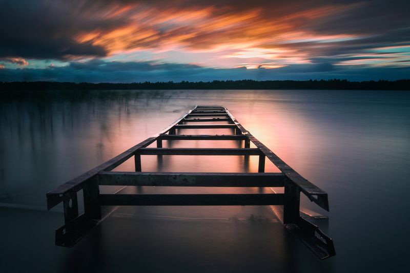 Застывшая лестница фото превью