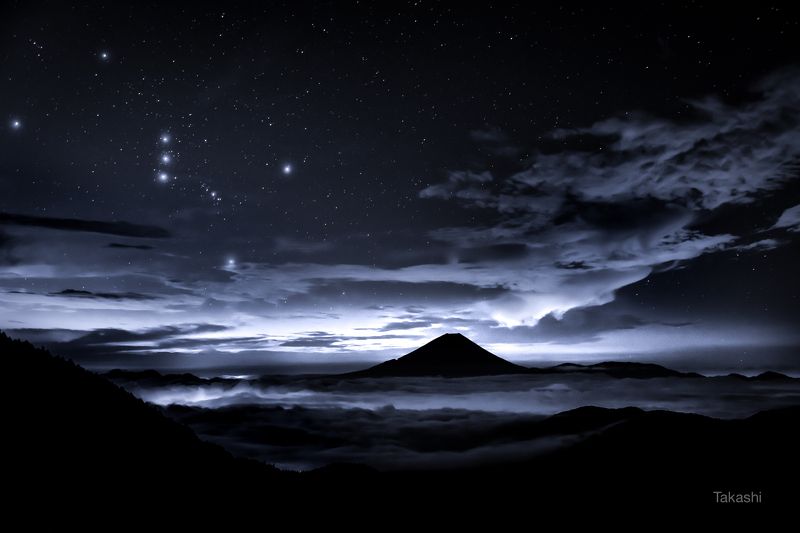 Fuji,mountain,Japan,clouds,star,orion,night,landscape,blue,sky, Orion and Mt Fuji фото превью