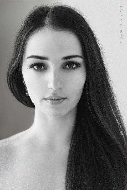 на паспорт... фото превью