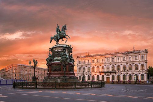 Памятник Николаю 1 в Санкт-Петербурге
