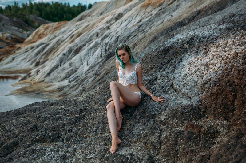 девушка,бельё,пустыня Анастасия фото превью