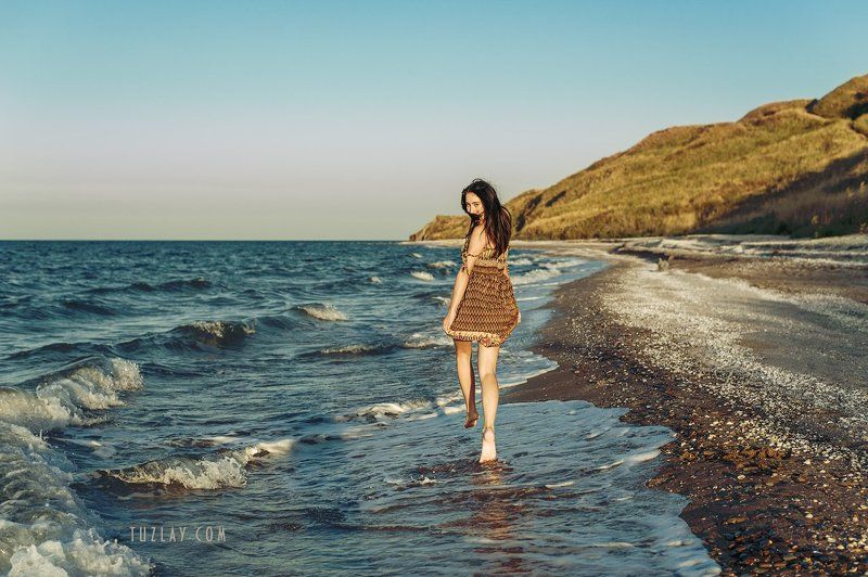 азовское море, сентябрь, бархатный сезон, девушка, морской берег, таманский полуостров, темрюкский район Эх, бархатный сезон! фото превью