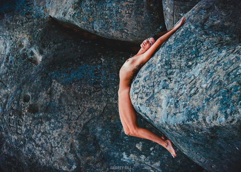 Скалы Довбуша фото превью