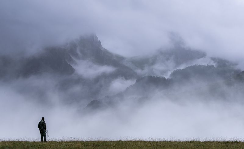 кавказ, хребет, солонцовый, ачешбок, , туман, непогода, , человек кгбз 31 августа В ОЖИДАНИИ МОМЕНТА или ЛОВЕЦ ГОРНЫХ СНОВ фото превью