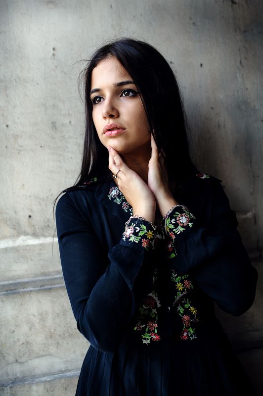 Ines фото превью